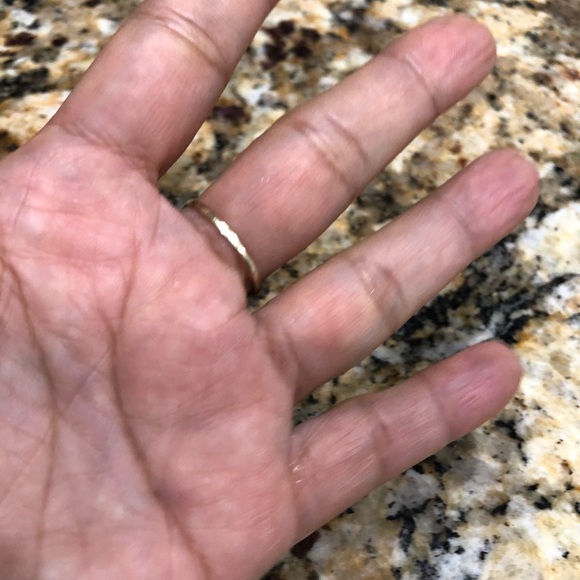 10k gold amethyst/diamonds ring - Picture 5 of 11